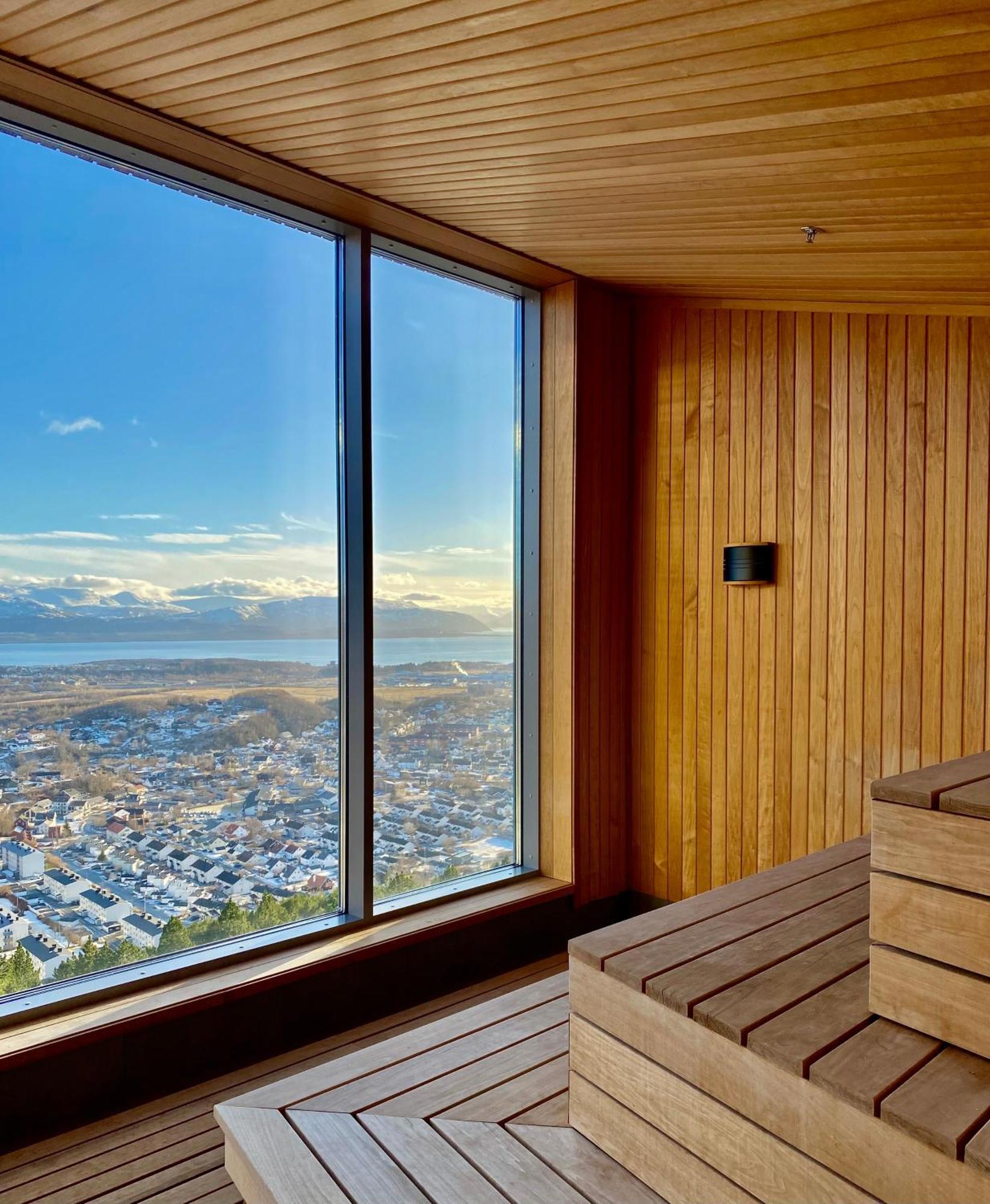 Wood Hotel บูเดอ ภายนอก รูปภาพ
